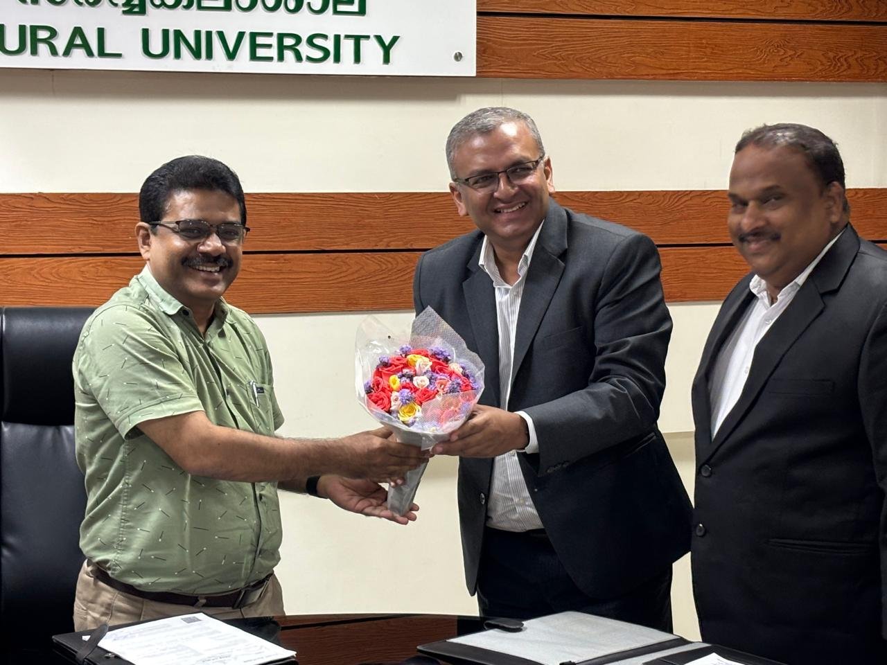 KAU Signs MoU with VST Tillers Tractors Ltd. for collaborative research, farm mechanization and extension activities
