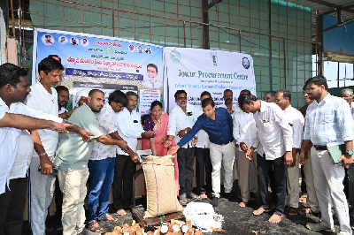 ICAR-IIMR backed Telangana FPO, receives Jowar Procurement Centre to boost market access