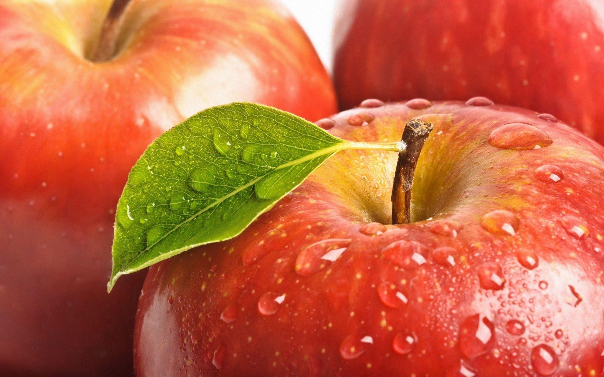 Apple prices surge 20% year-on-year as supply tightens, but regional divergence signals fragmented market