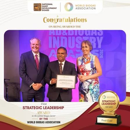 WBA confer 'Strategic Leadership in global biogas sector' Award to NDDB Chairman, Dr Meenesh Shah